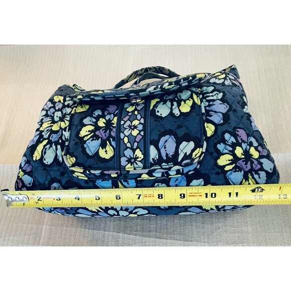 Vera Bradley Indigo Pop Quilted Shoulder Tote Bag – Retired Pattern - Picture 4 of 16